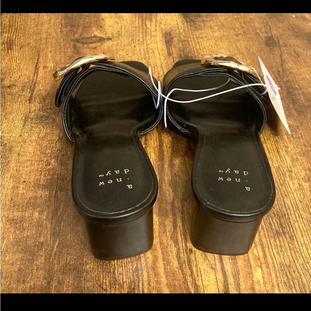 Women's Diana Buckle Mule Heels - A New Day Size 6.5 New - Picture 3 of 5